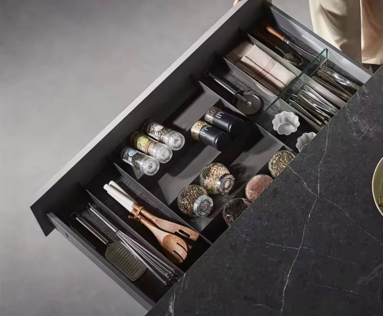 Modular Cutlery drawer organiser.